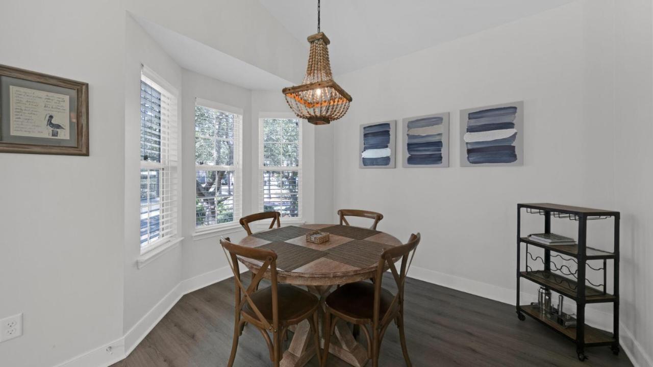 Pelican House - Newly Remodeled, Professionally Decorated, Only About 1 Mile To Seaside! Santa Rosa Beach Exterior foto